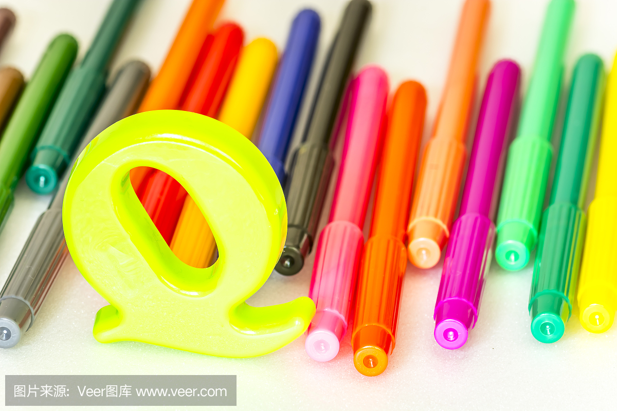 學(xué)校生活必需品